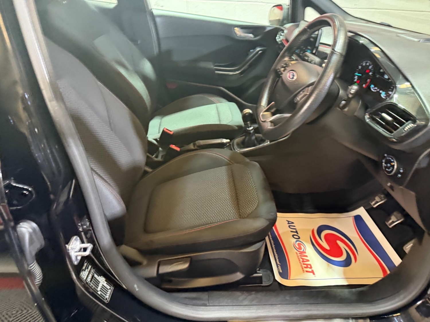 Used Ford Fiesta 2018 for sale - 76887068: Photo 19