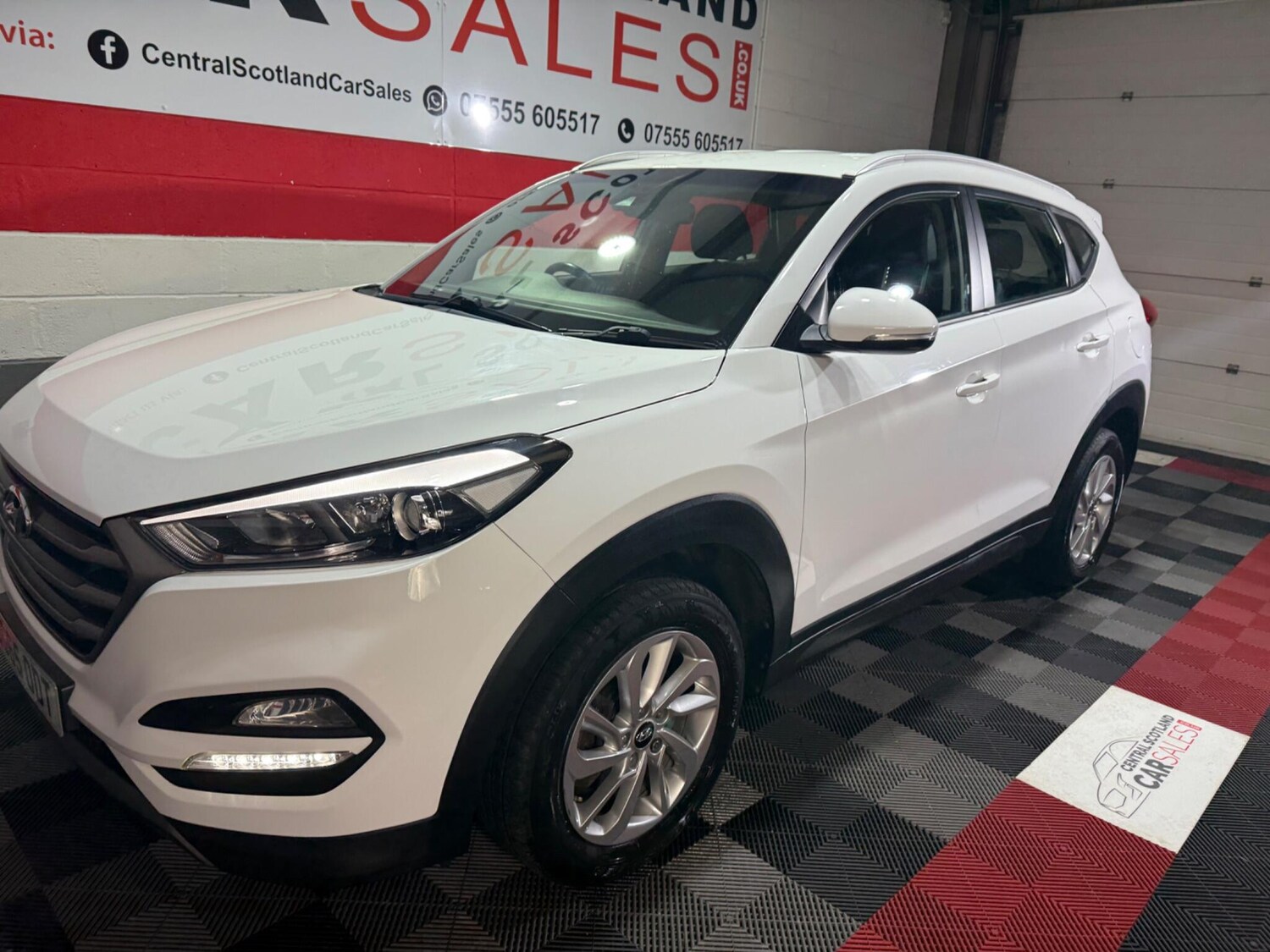 Used Hyundai TUCSON 2015 for sale - 76832558: Photo 2