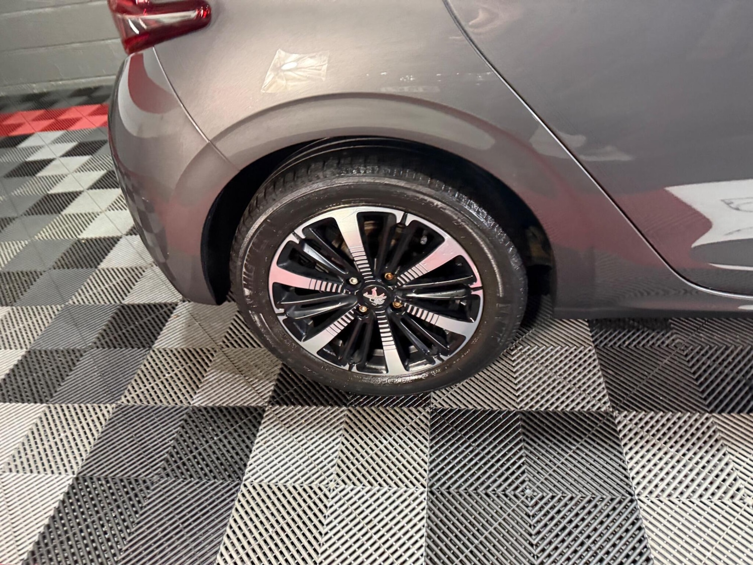 Used Peugeot 208 2019 for sale - 76612774: Photo 36