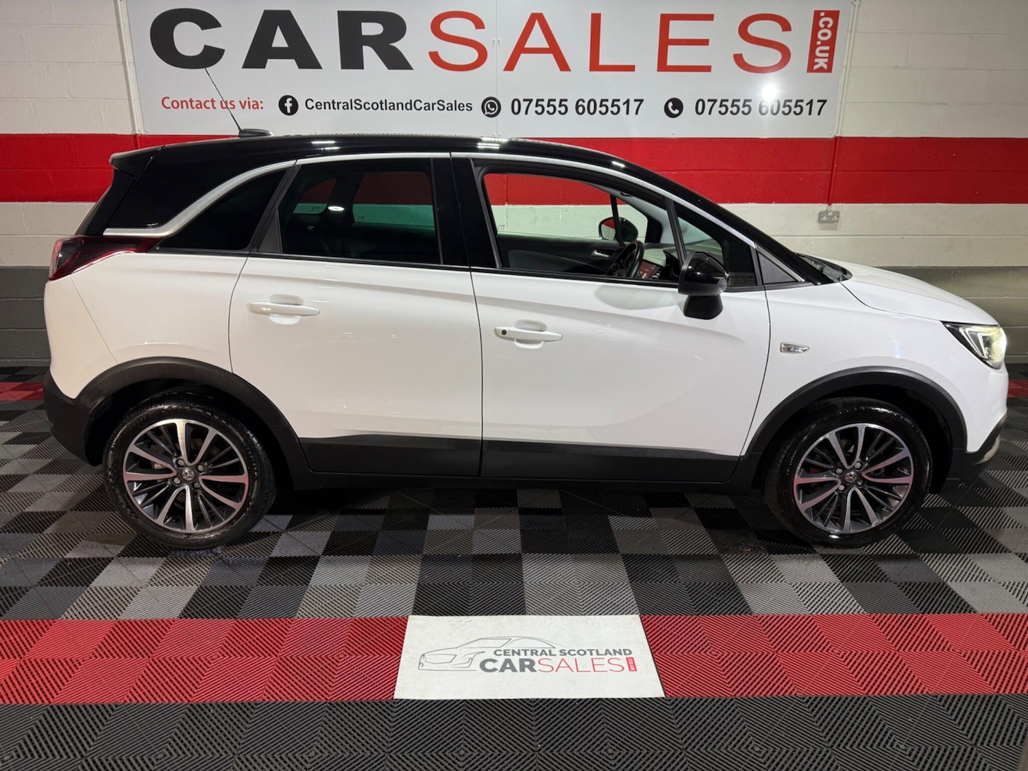 Used Vauxhall Crossland X for sale - 76538966: Photo 2