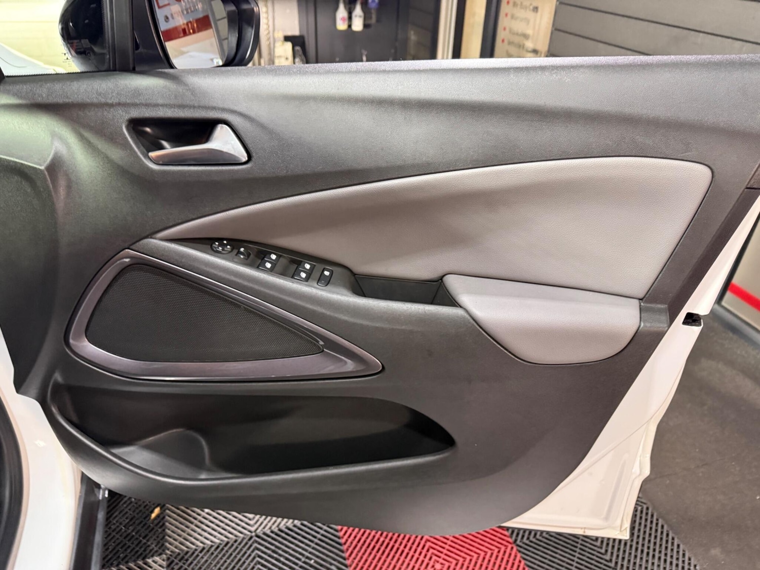 Used Vauxhall Crossland X for sale - 76538966: Photo 21