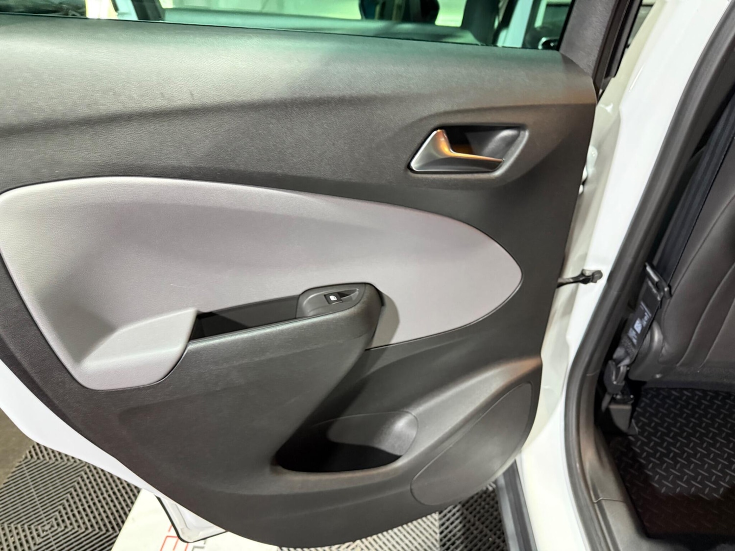 Used Vauxhall Crossland X for sale - 76538966: Photo 33