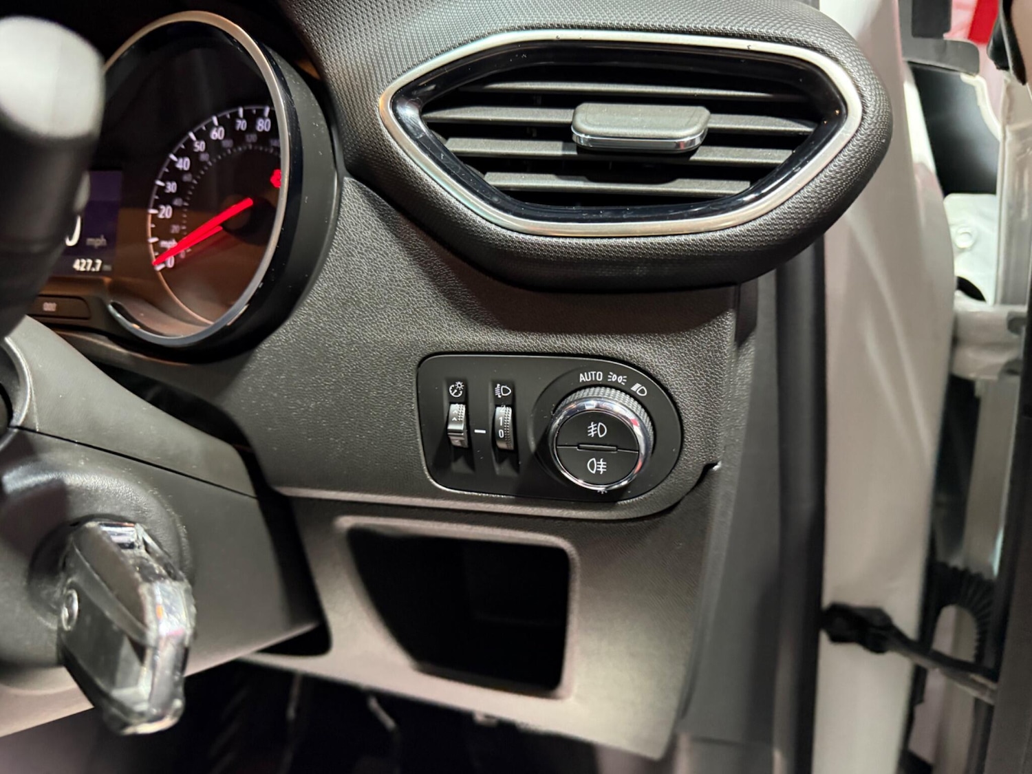 Used Vauxhall Crossland X for sale - 76538966: Photo 63