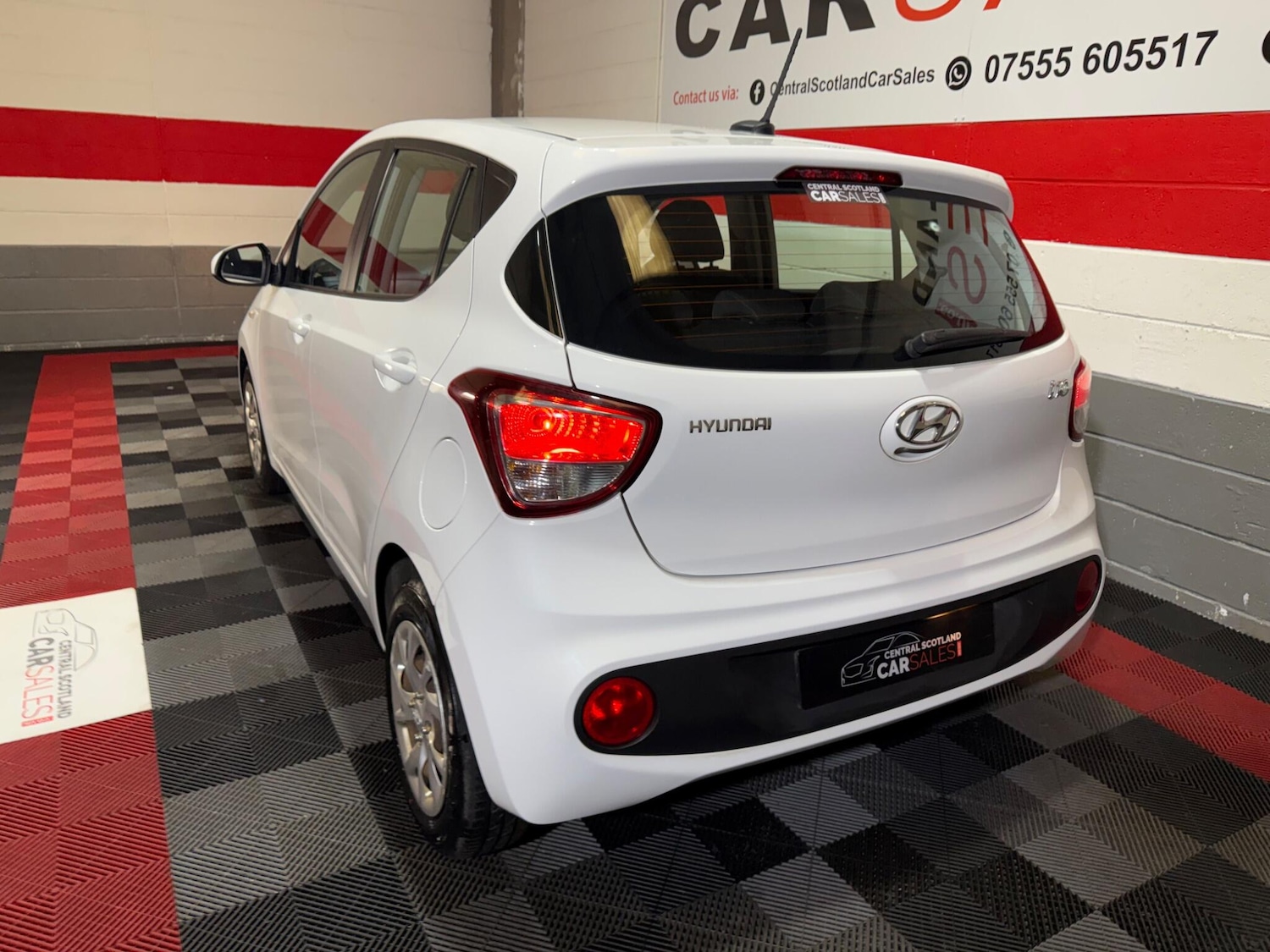 Used Hyundai i10 2018 for sale - 78085804: Photo 10