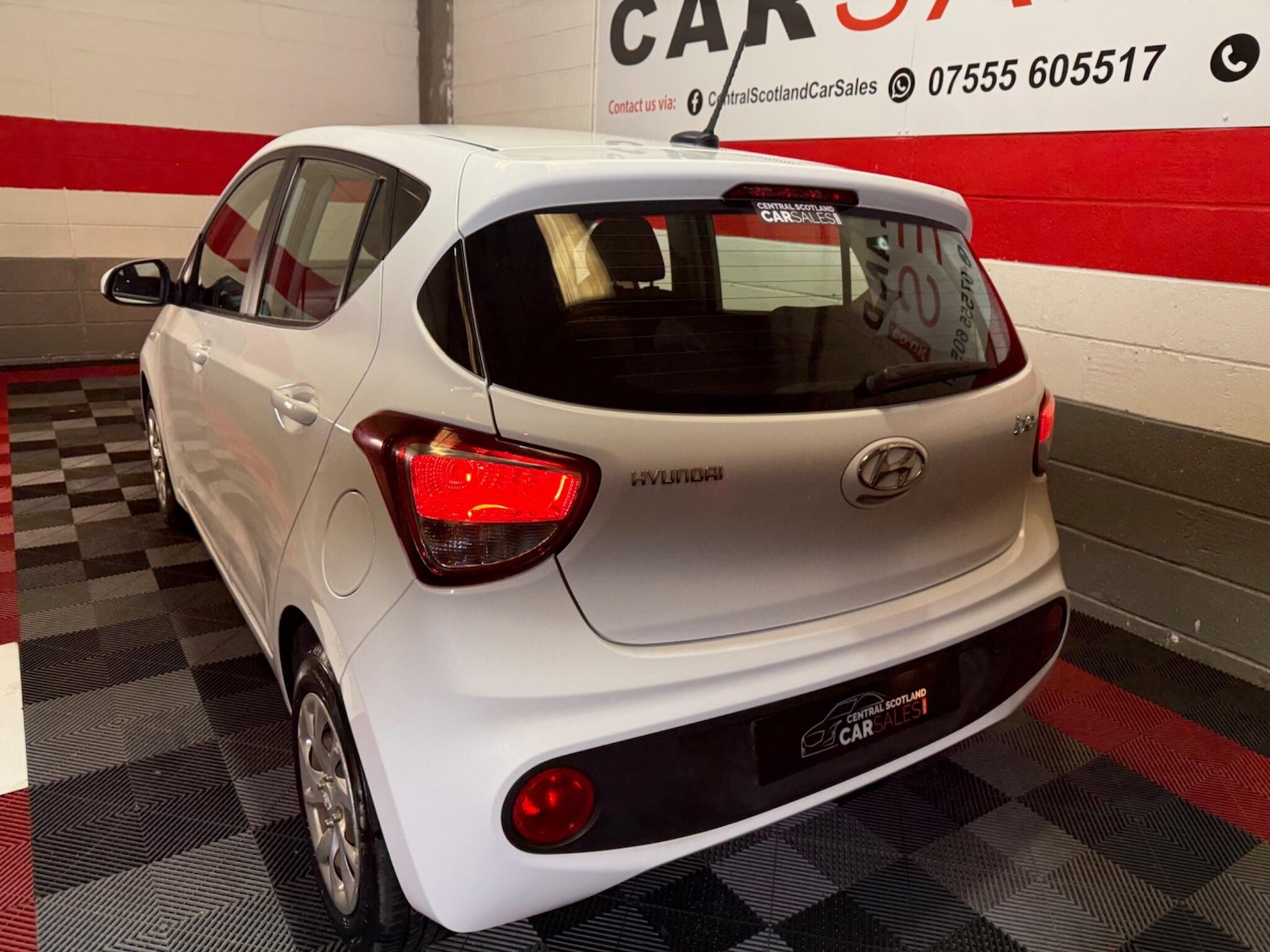 Used Hyundai i10 2018 for sale - 78085804: Photo 11