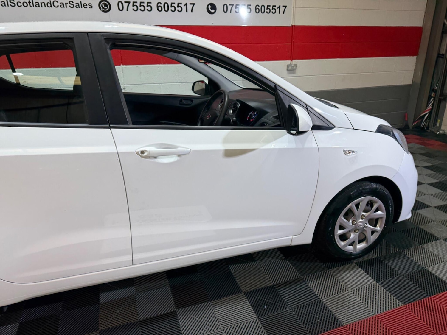 Used Hyundai i10 2018 for sale - 78085804: Photo 16