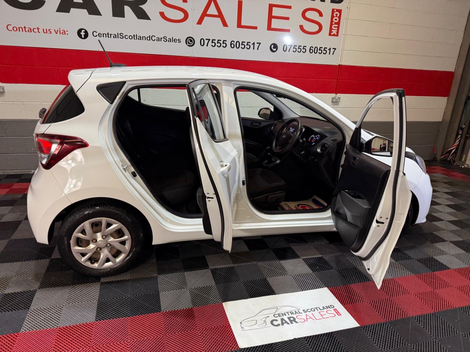 Used Hyundai i10 2018 for sale - 78085804: Photo 17