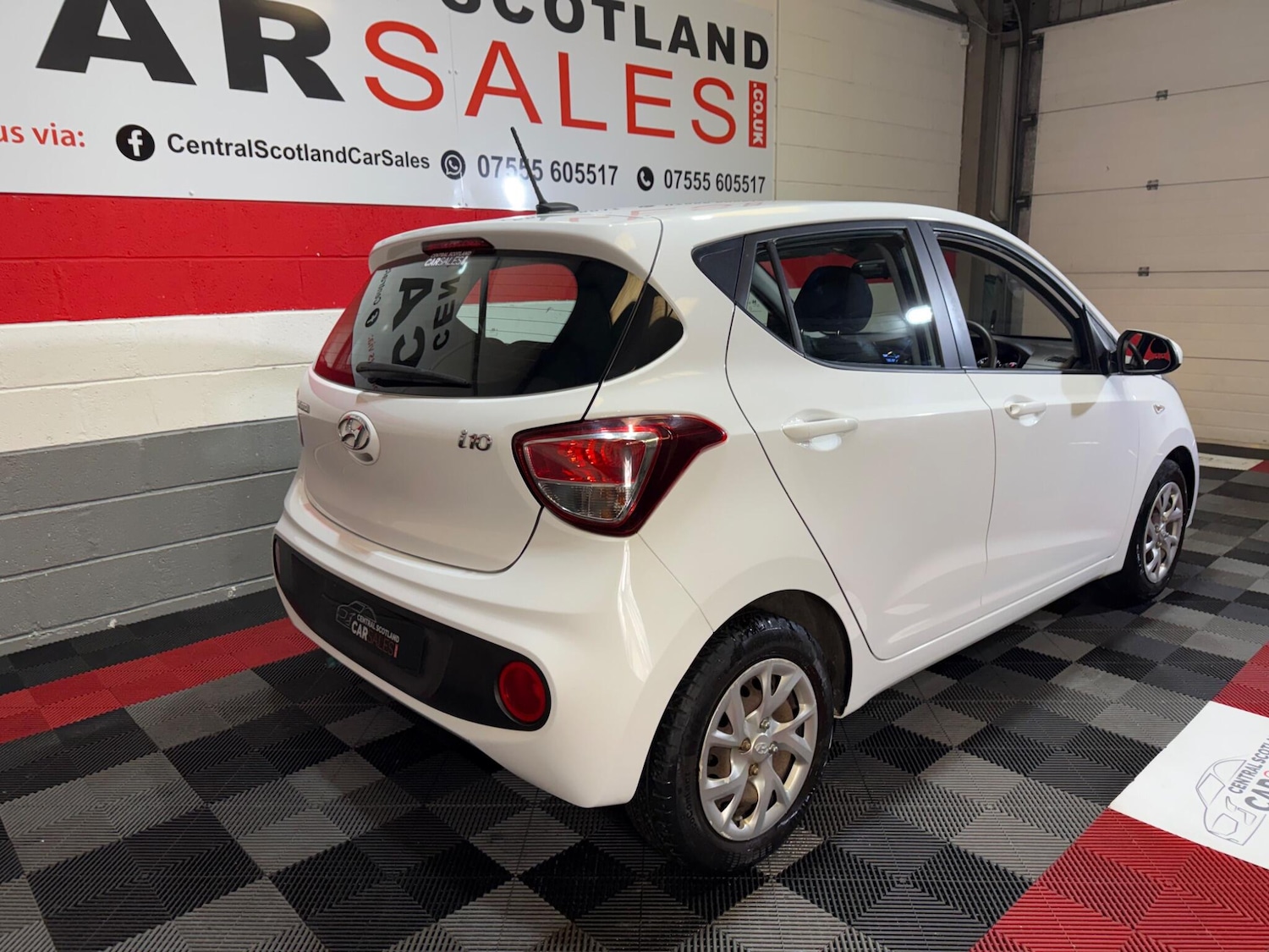 Used Hyundai i10 2018 for sale - 78085804: Photo 19