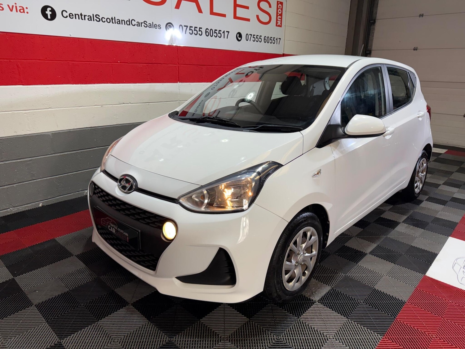 Used Hyundai i10 2018 for sale - 78085804: Photo 2