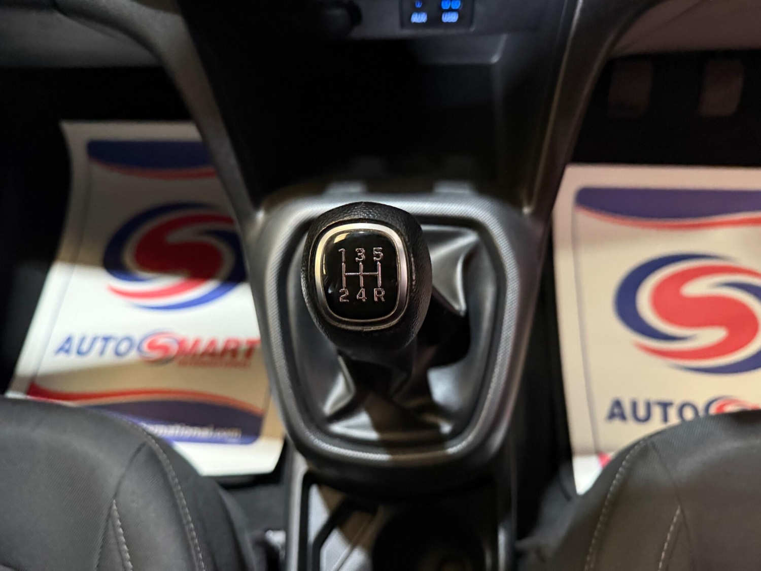 Used Hyundai i10 2018 for sale - 78085804: Photo 24