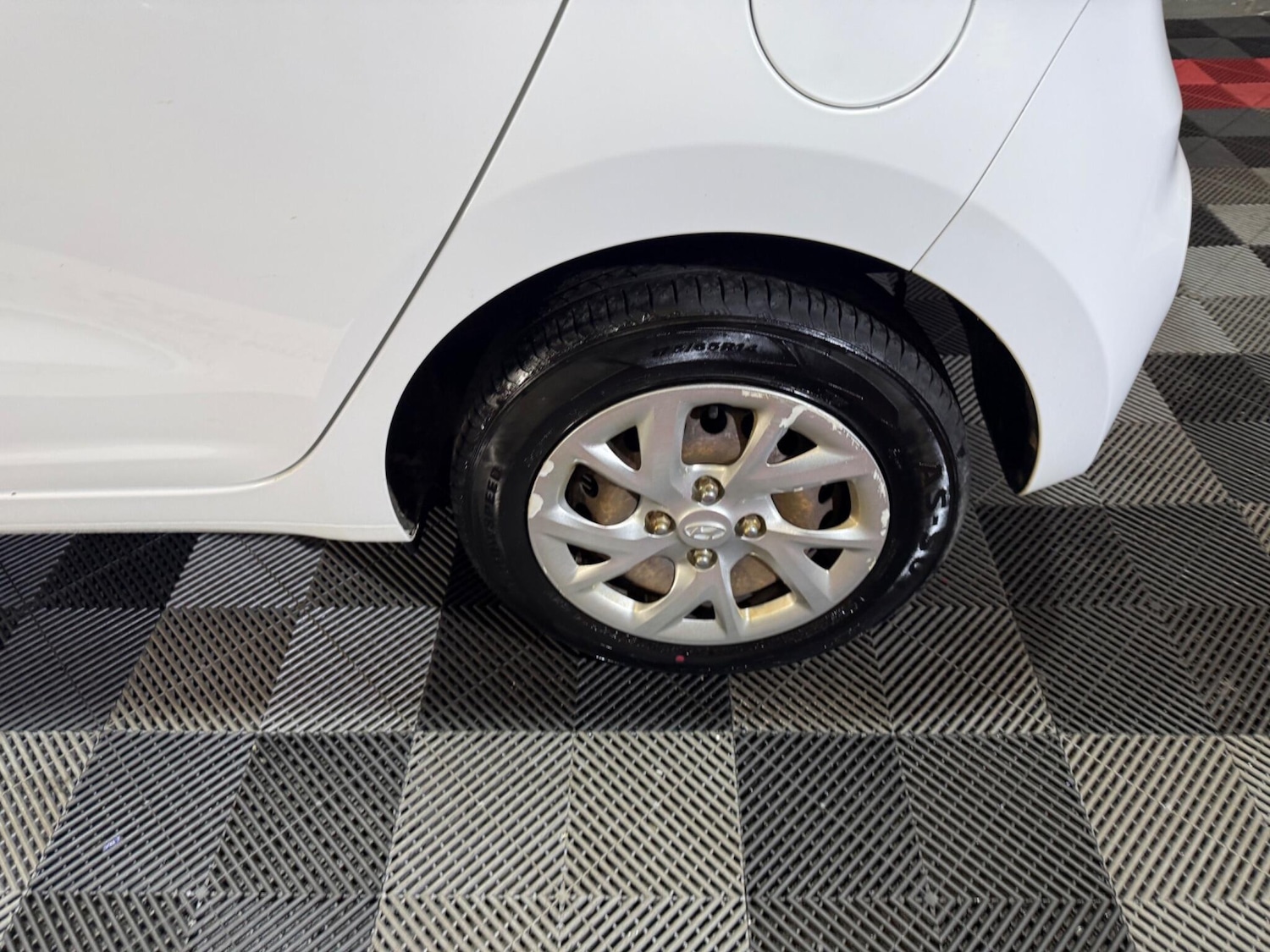 Used Hyundai i10 2018 for sale - 78085804: Photo 45