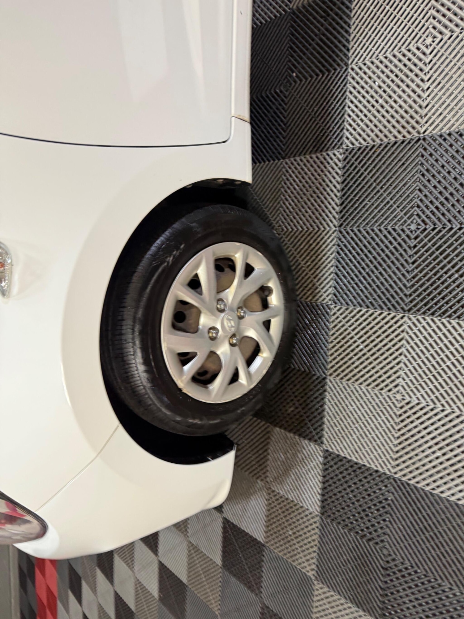 Used Hyundai i10 2018 for sale - 78085804: Photo 59