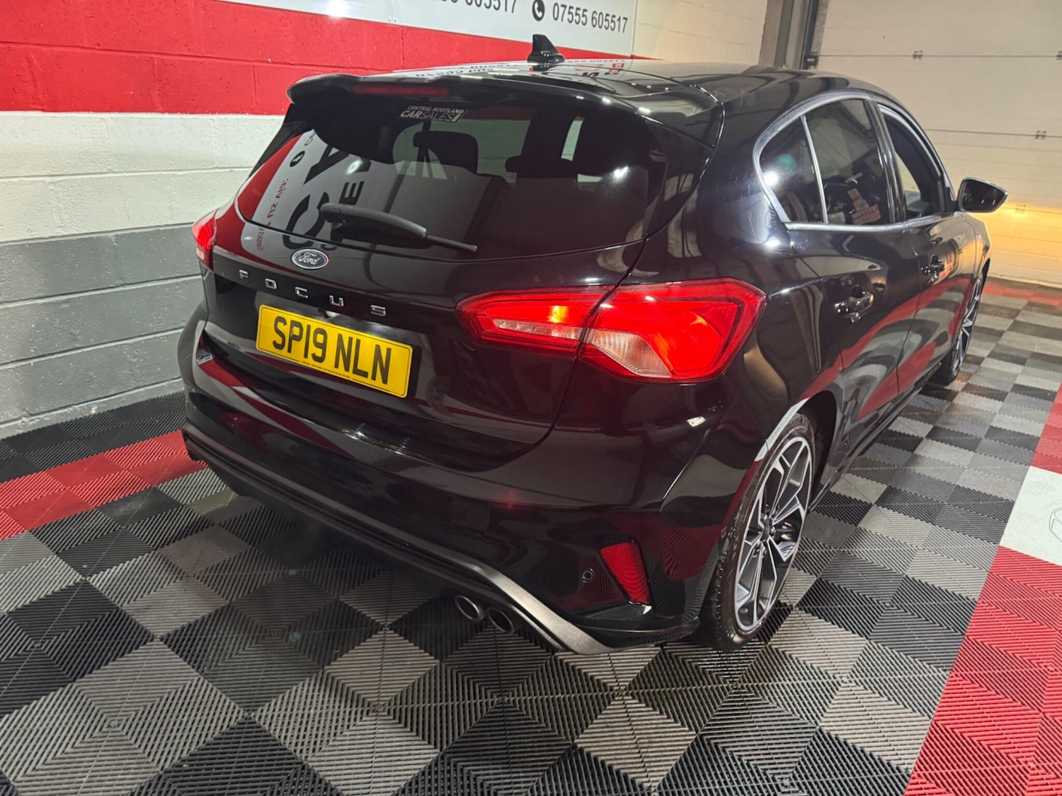 Used Ford Focus for sale - 76824052: Photo 14