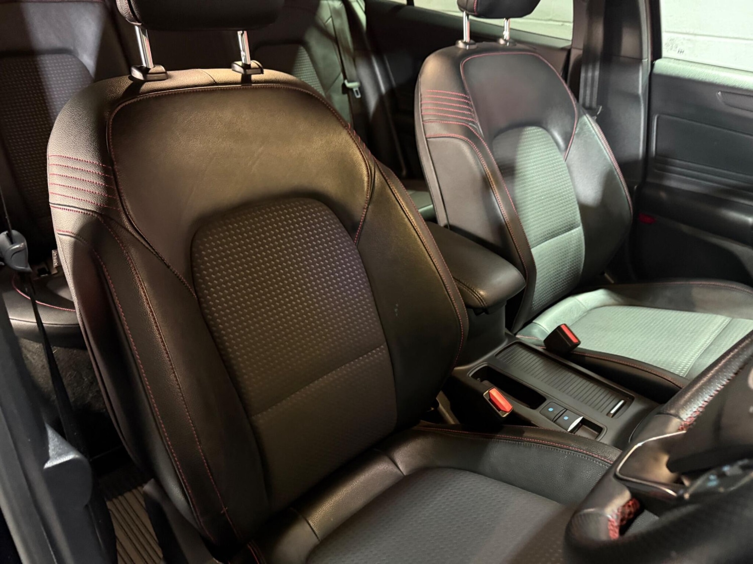 Used Ford Focus for sale - 76824052: Photo 22