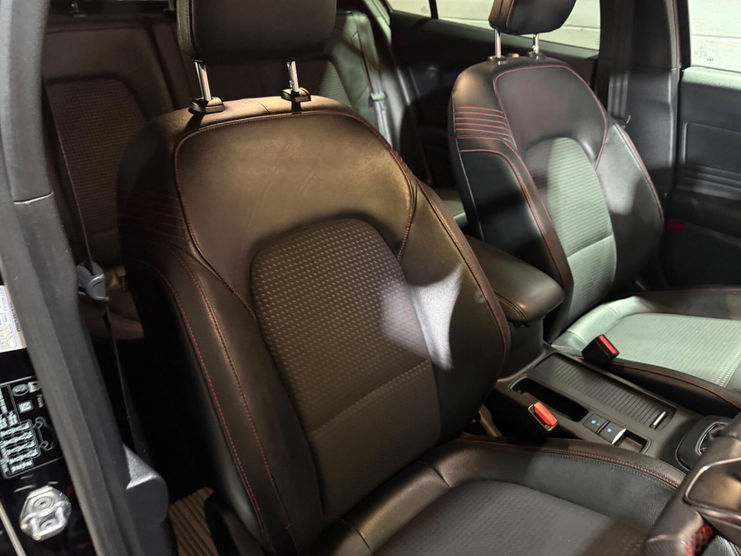 Used Ford Focus for sale - 76824052: Photo 23