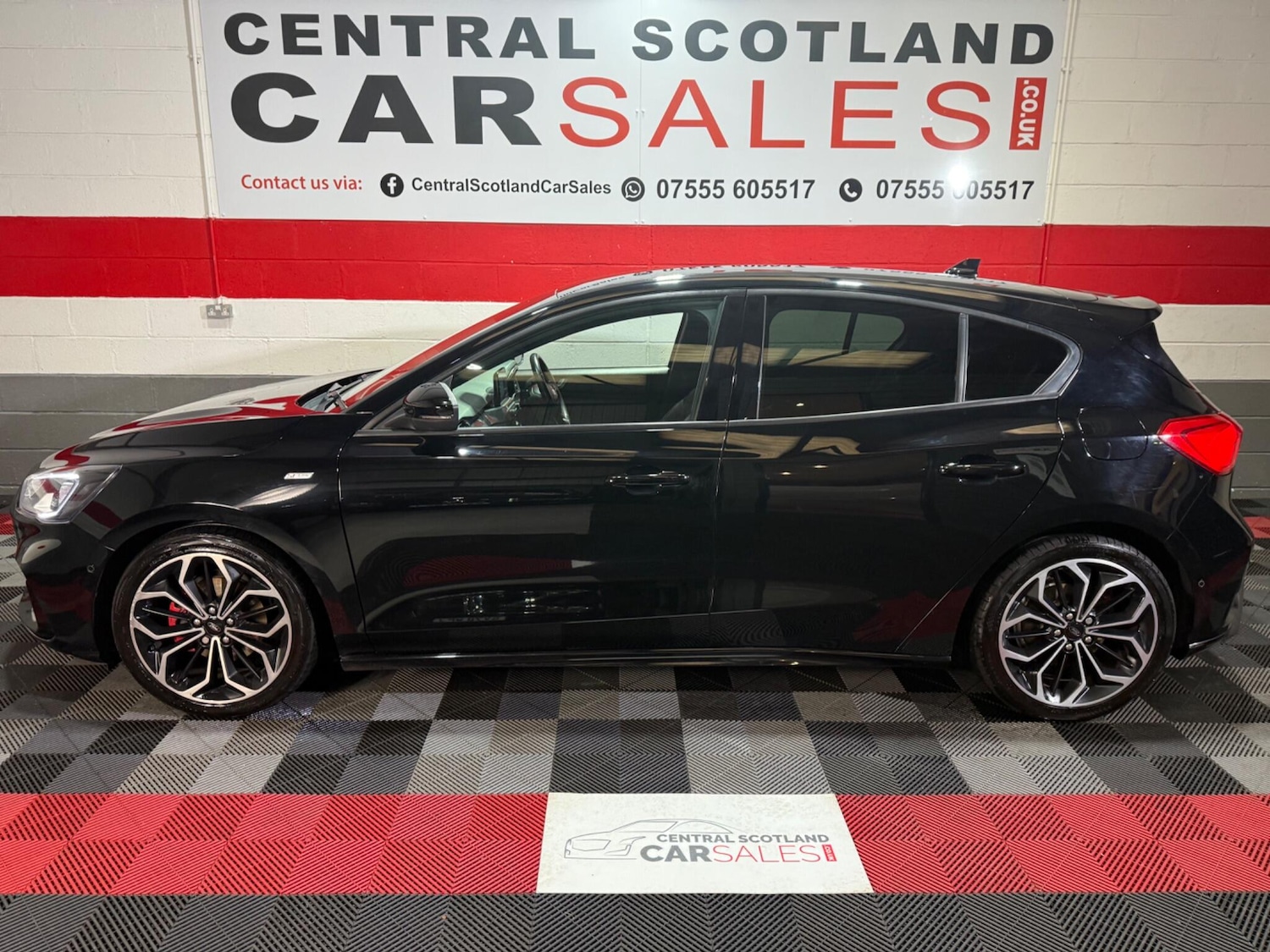 Used Ford Focus for sale - 76824052: Photo 4