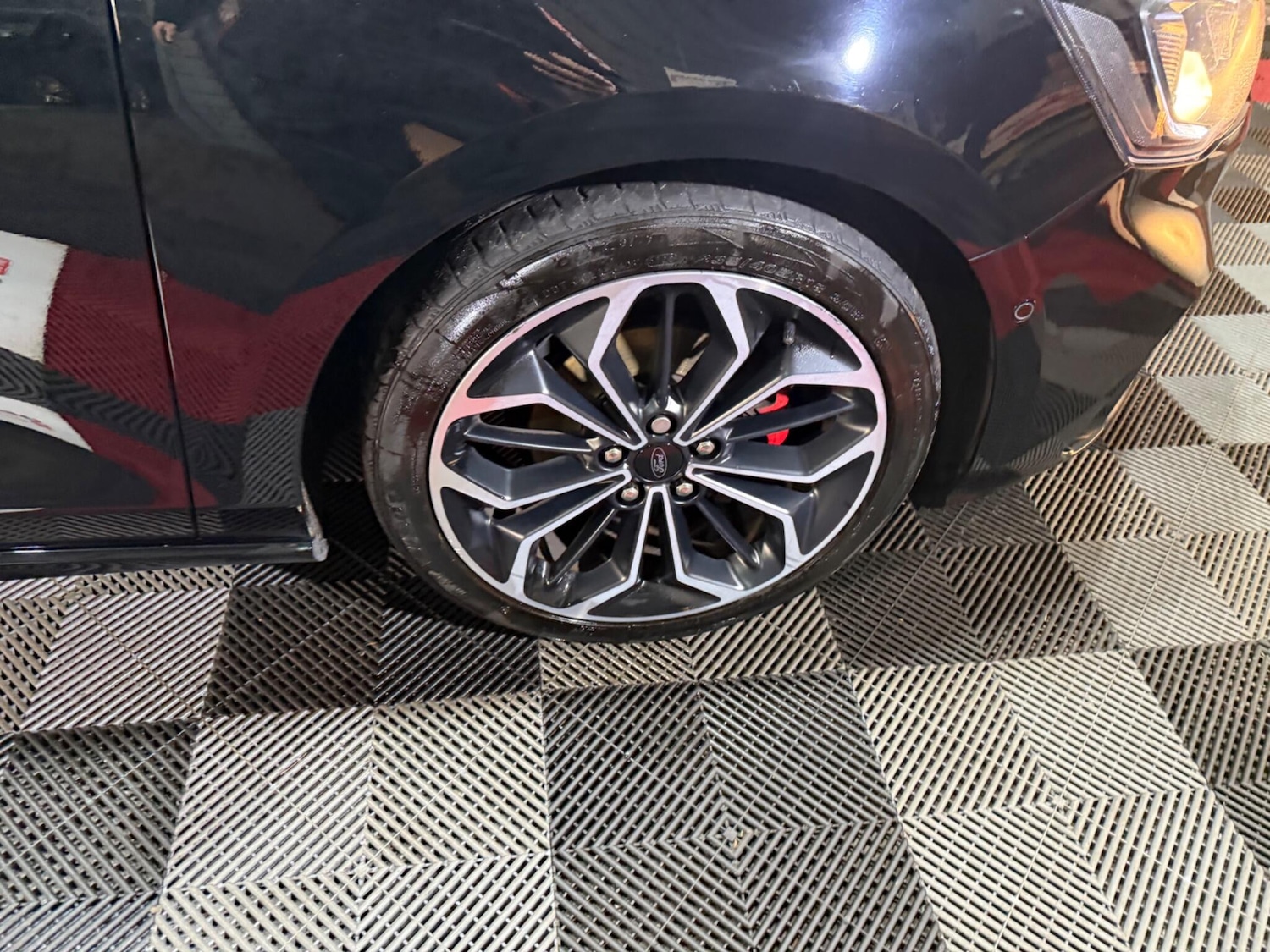 Used Ford Focus for sale - 76824052: Photo 40