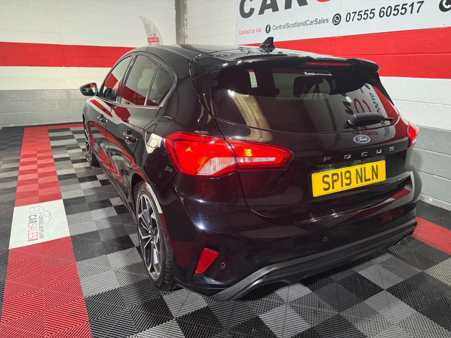 Used Ford Focus for sale - 76824052: Photo 6