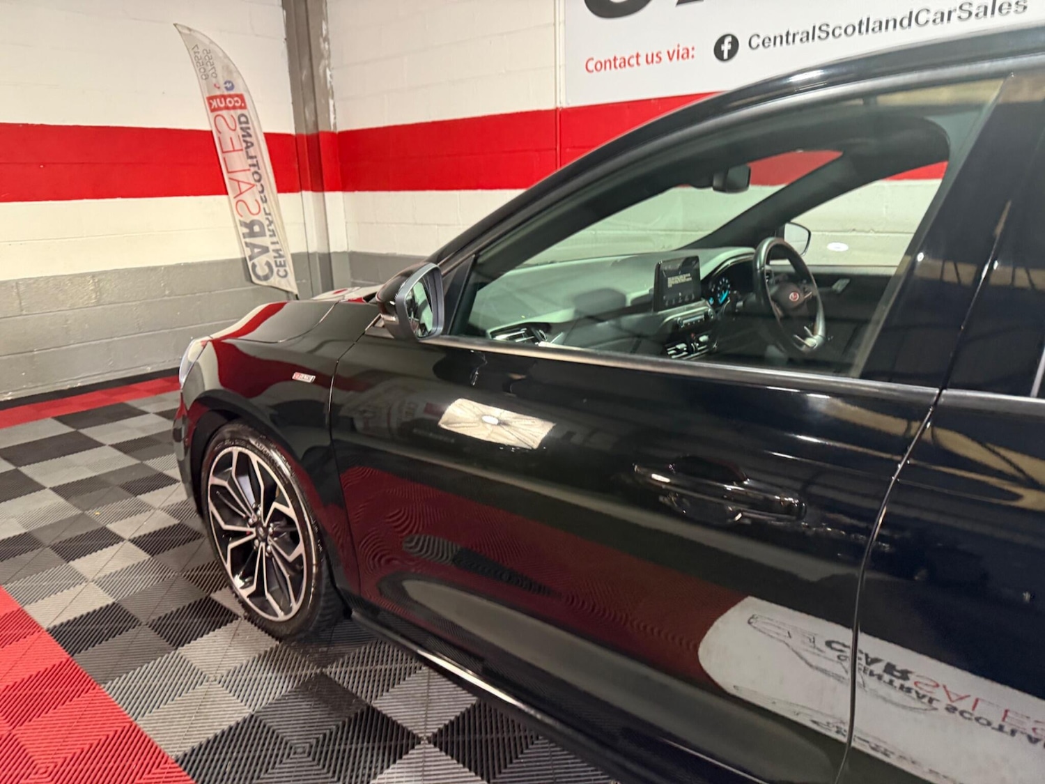 Used Ford Focus for sale - 76824052: Photo 64