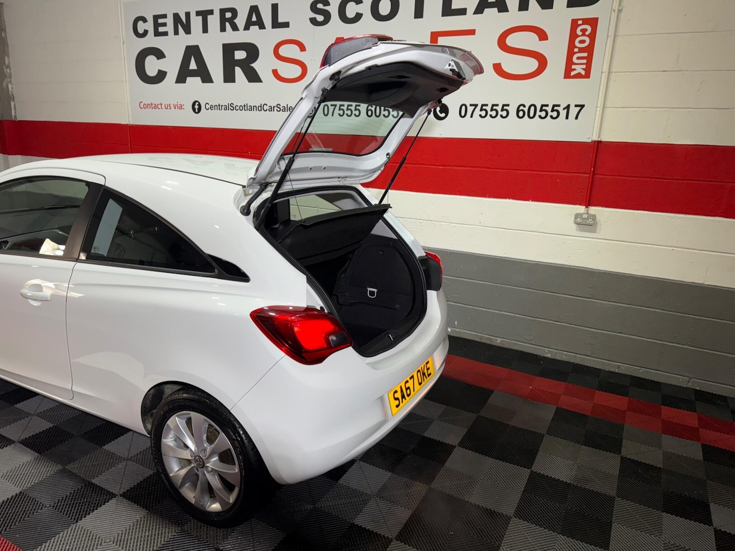 Used Vauxhall Corsa 2017 for sale - 77203571: Photo 11