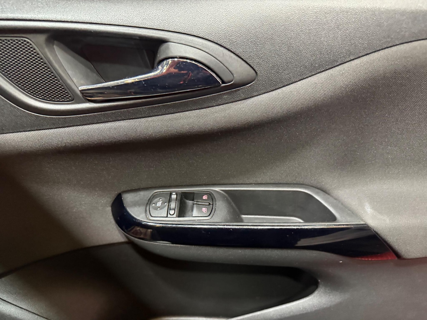 Used Vauxhall Corsa 2017 for sale - 77203571: Photo 31