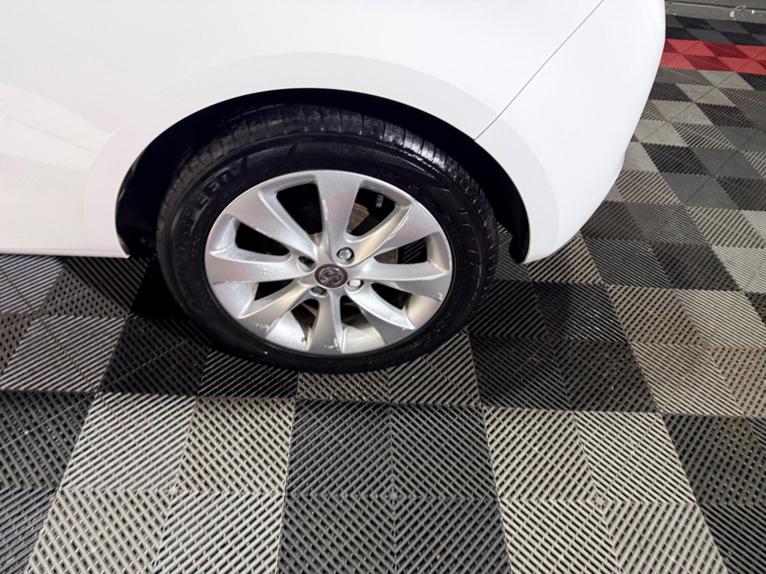 Used Vauxhall Corsa 2017 for sale - 77203571: Photo 38