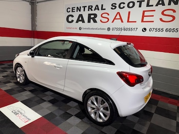 Used Vauxhall Corsa 2017 for sale - 77203571: Photo