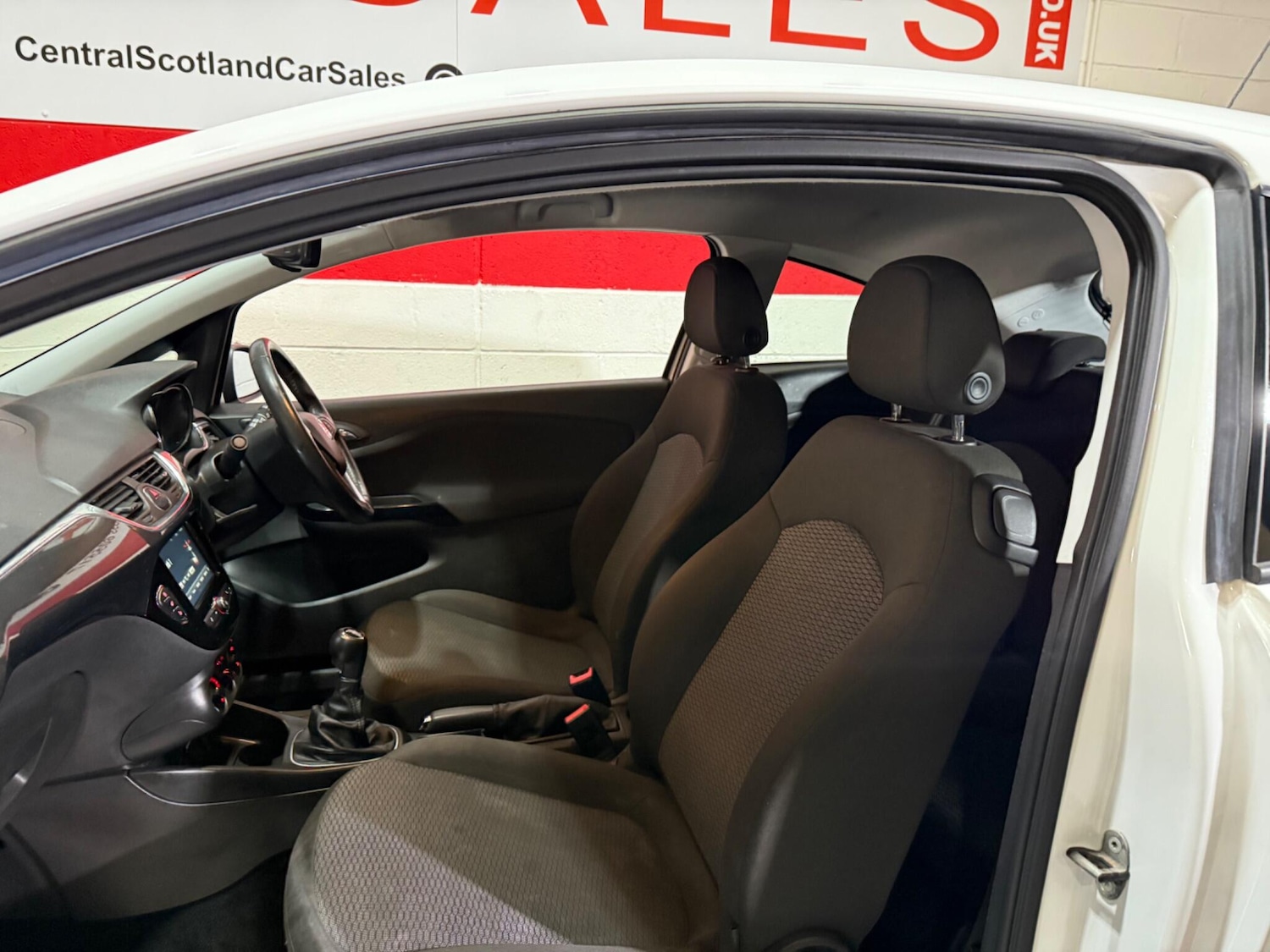 Used Vauxhall Corsa 2017 for sale - 77203571: Photo 52