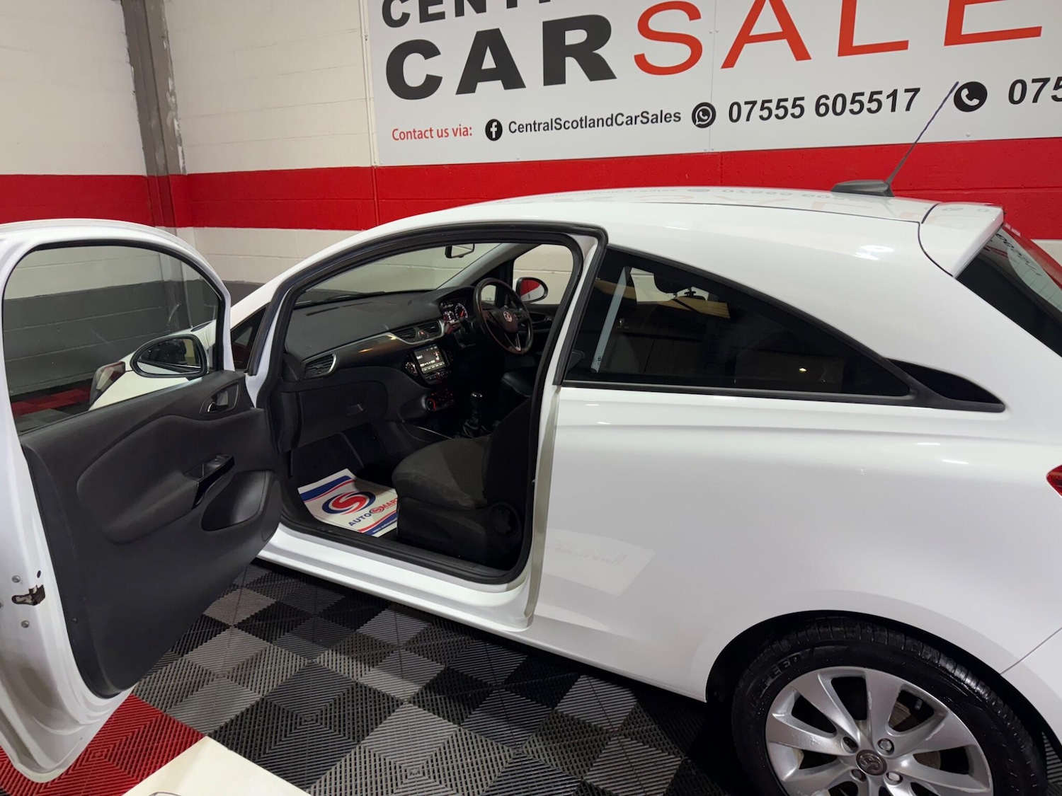 Used Vauxhall Corsa 2017 for sale - 77203571: Photo 58