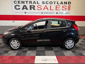 Used Ford Fiesta 2014 for sale - 79180972: Photo