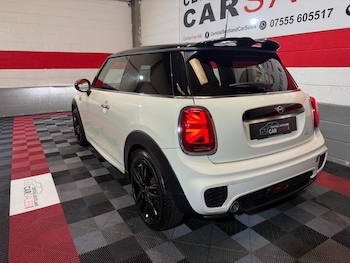 Used MINI Hatch 2018 for sale - 79425524: Photo