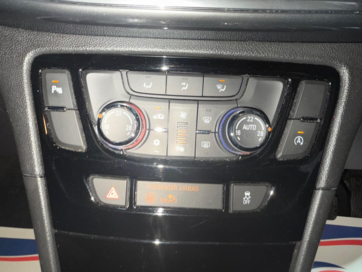 Used Vauxhall Mokka X 2016 for sale - 76645934: Photo 33