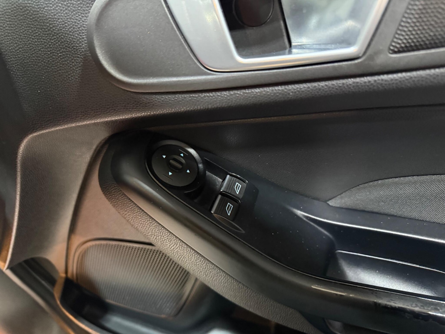 Used Ford Fiesta 2016 for sale - 76913373: Photo 31