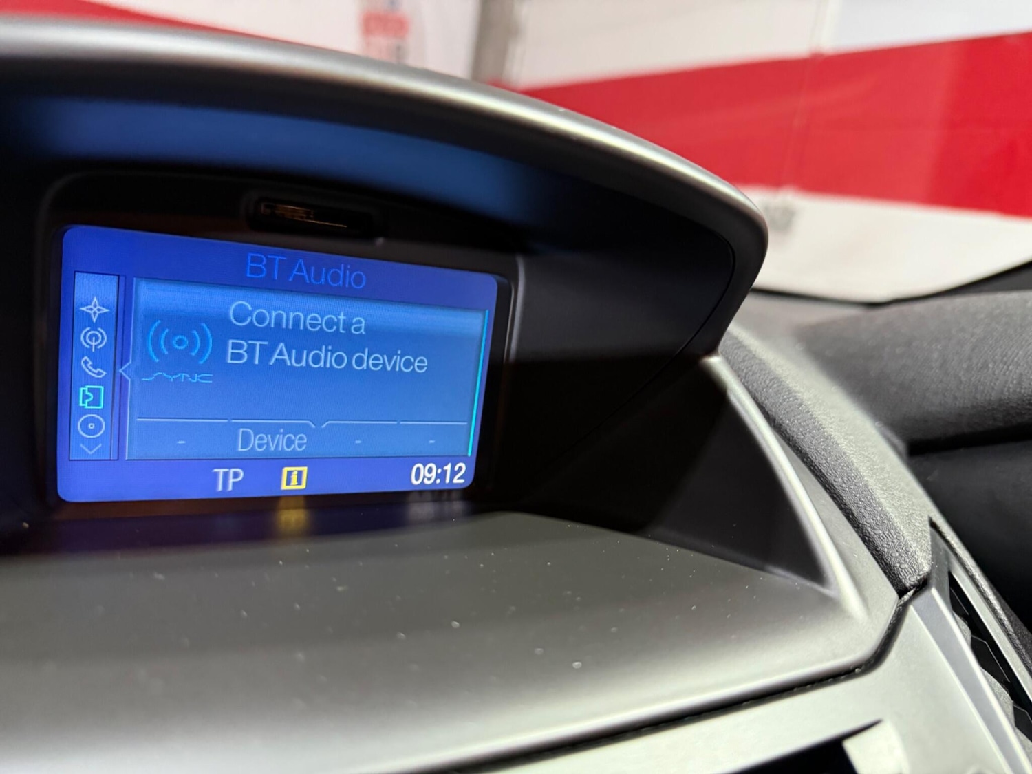 Used Ford Fiesta 2016 for sale - 76913373: Photo 44