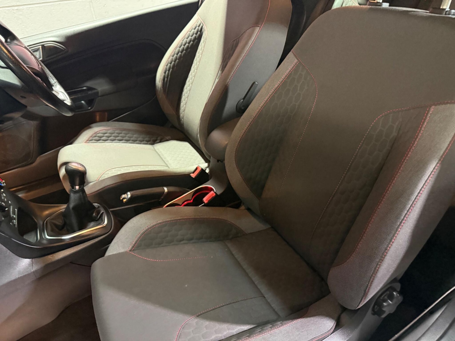 Used Ford Fiesta 2016 for sale - 76913373: Photo 49