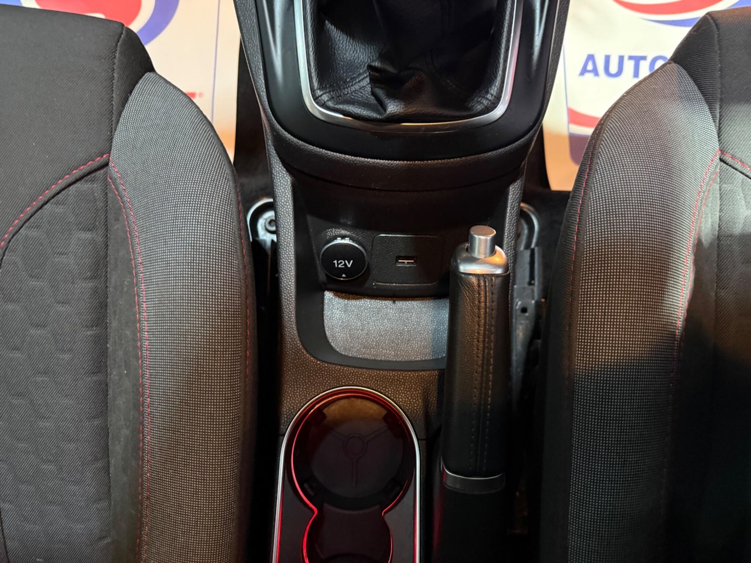 Used Ford Fiesta 2016 for sale - 76913373: Photo 59