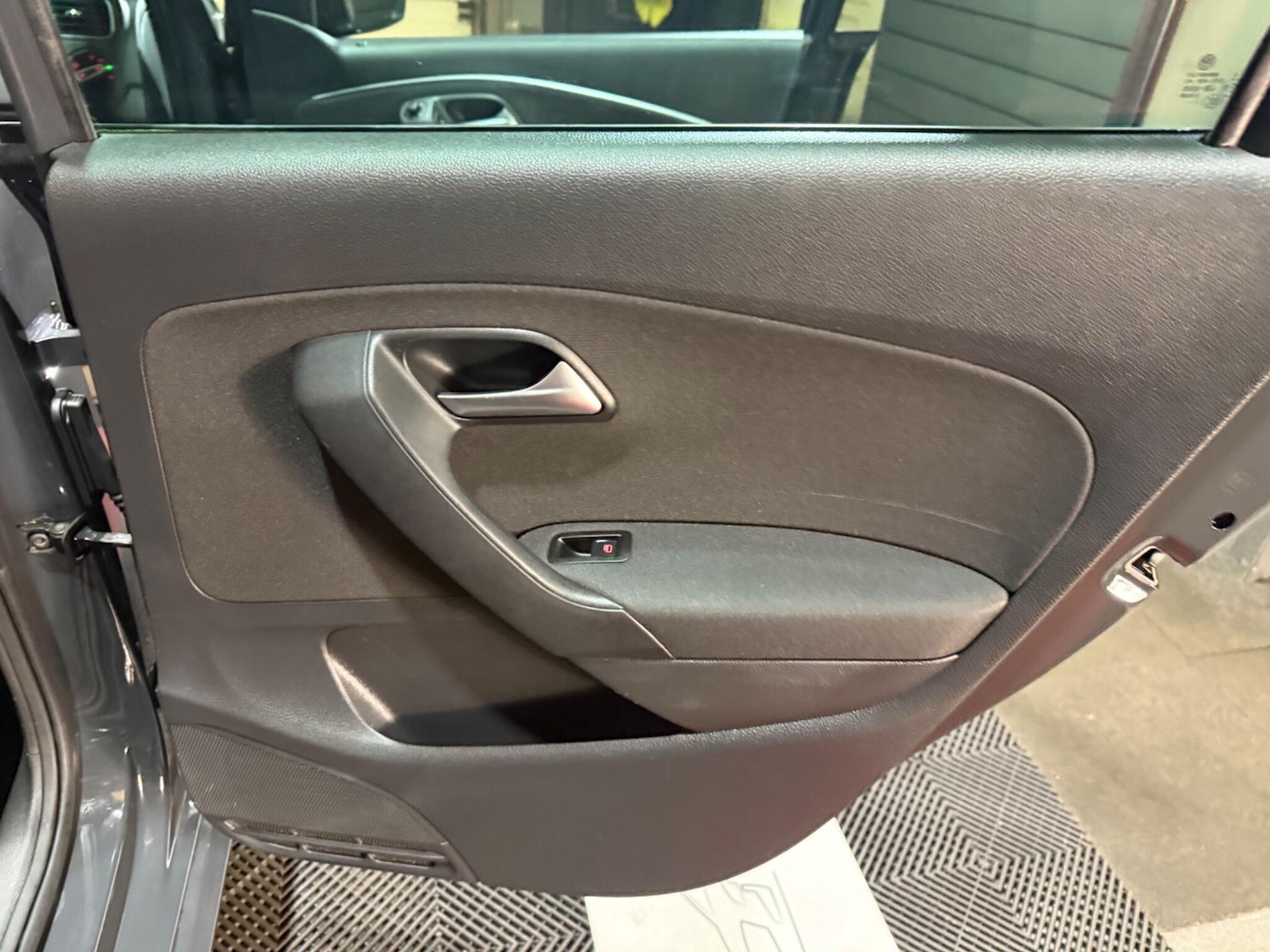 Used Volkswagen Polo for sale - 78034790: Photo 29