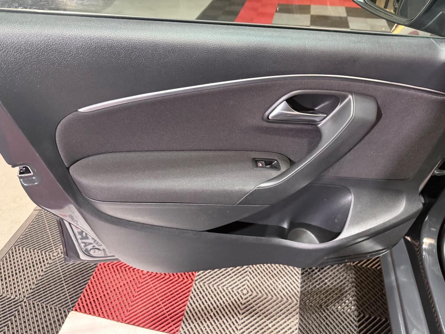 Used Volkswagen Polo for sale - 78034790: Photo 32