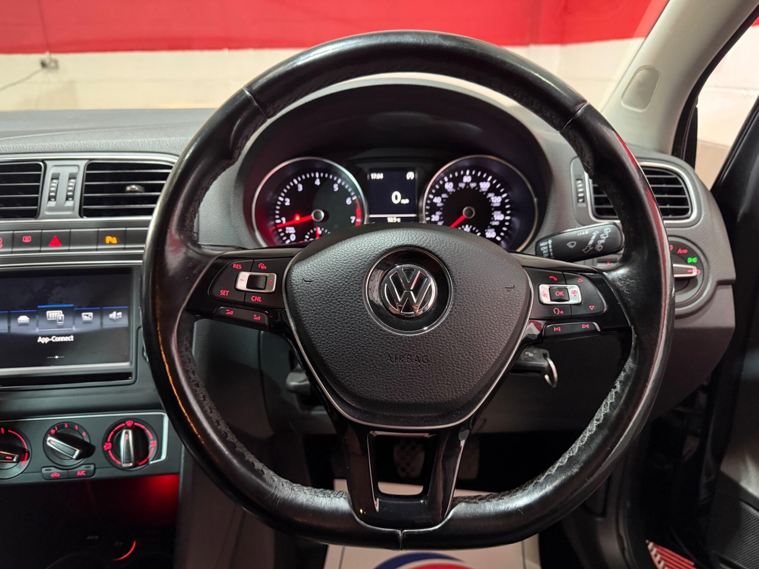 Used Volkswagen Polo for sale - 78034790: Photo 53