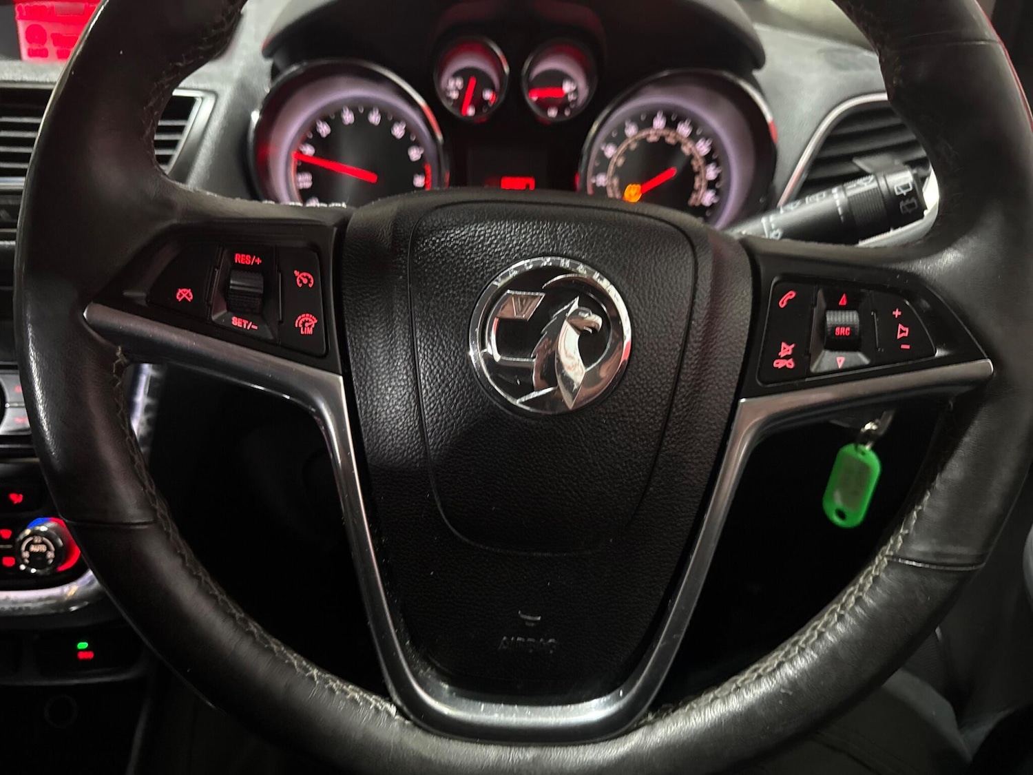 Used Vauxhall Mokka 2014 for sale - 77994099: Photo 42