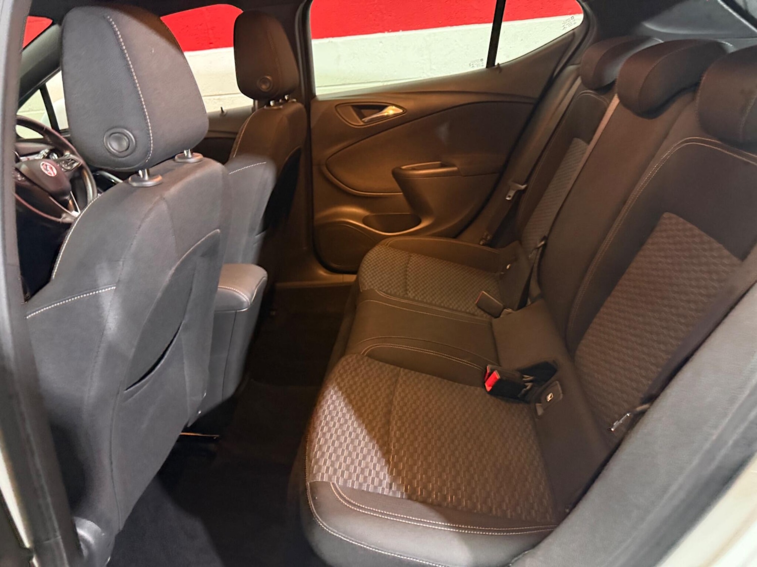 Used Vauxhall Astra 2017 for sale - 76997131: Photo 30