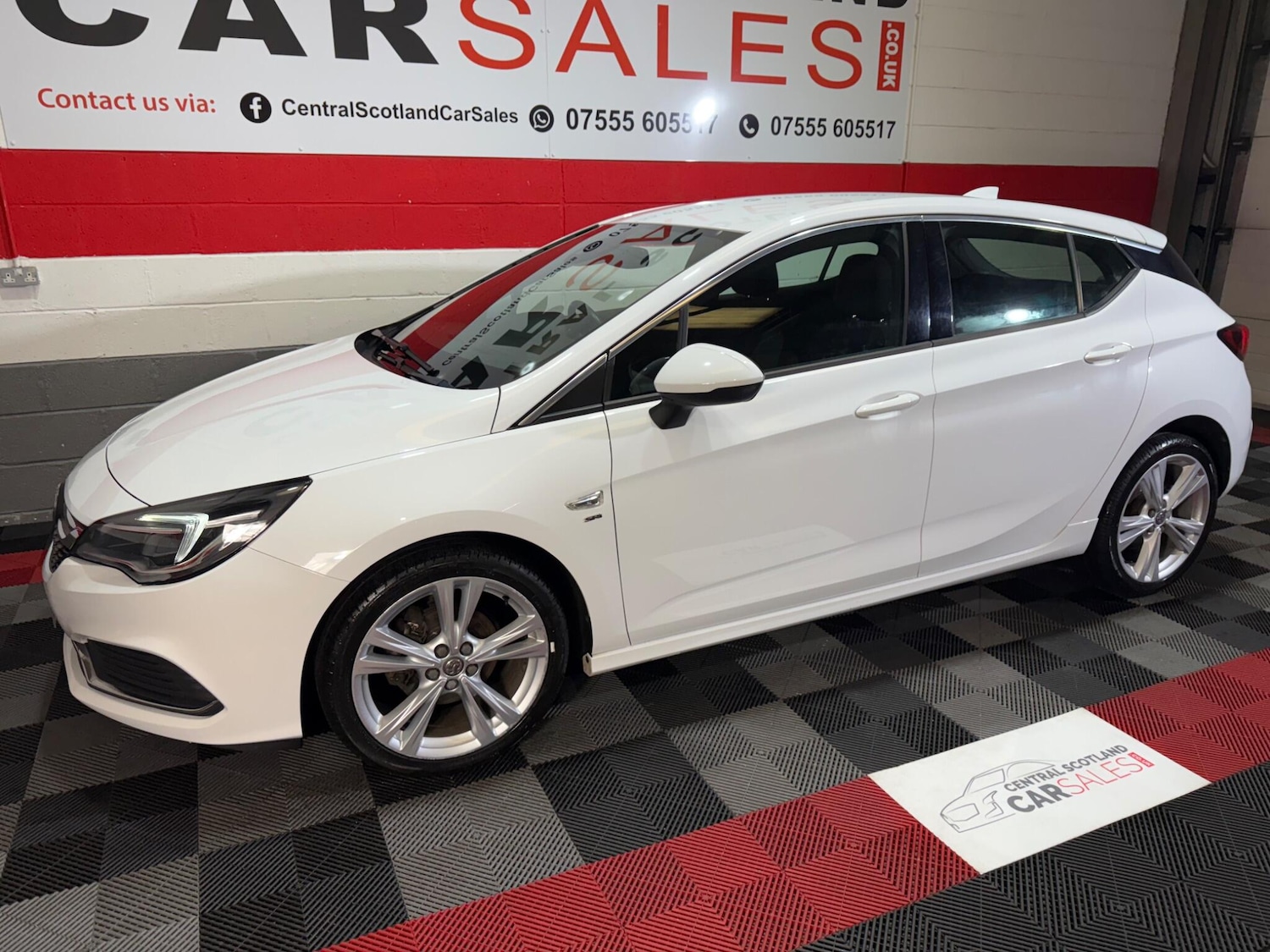 Used Vauxhall Astra 2017 for sale - 76997131: Photo 6