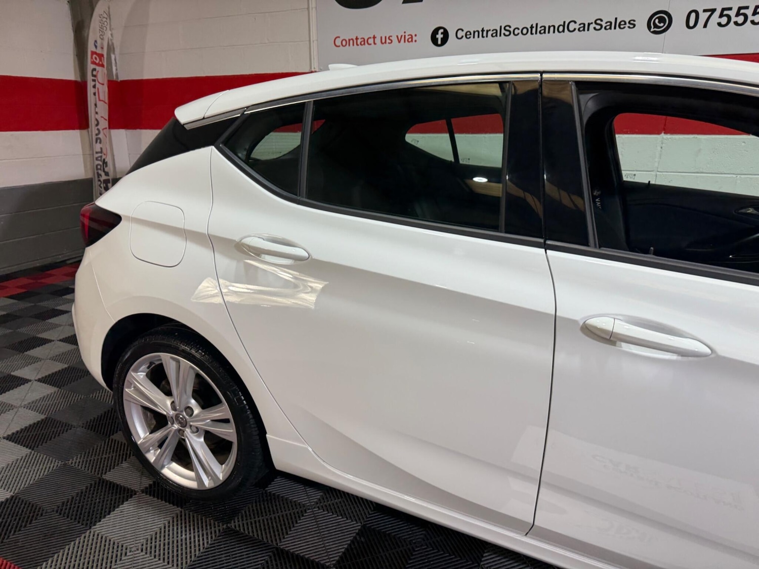 Used Vauxhall Astra 2017 for sale - 76997131: Photo 62