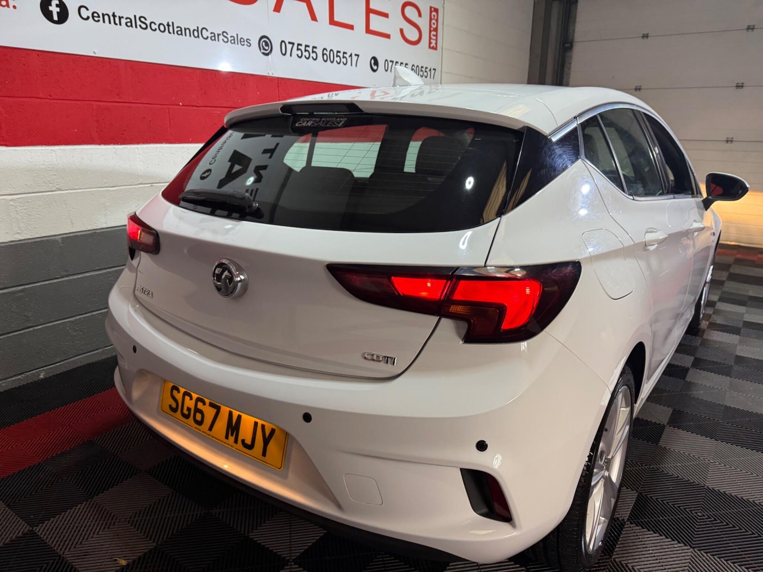 Used Vauxhall Astra 2017 for sale - 76997131: Photo 63