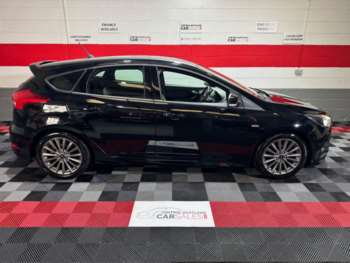 Used Ford Focus 2017 for sale - 73904728: Photo