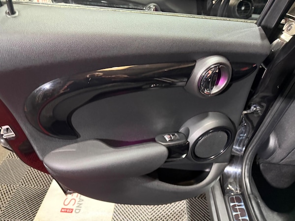 Used MINI Hatch 2017 for sale - 76259836: Photo 33