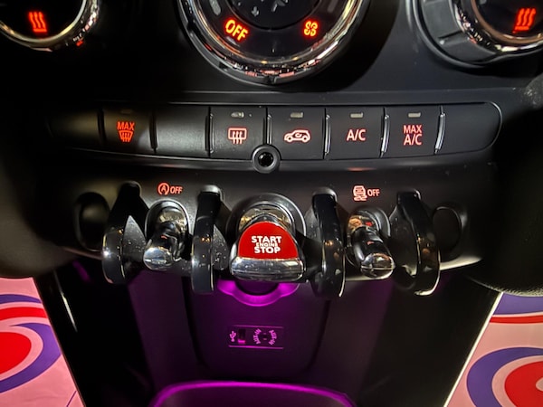Used MINI Hatch 2017 for sale - 76259836: Photo 50
