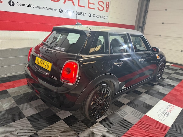 Used MINI Hatch 2017 for sale - 76259836: Photo 5