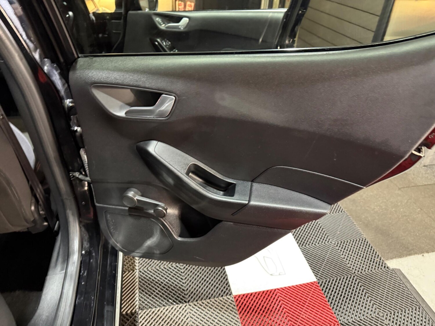 Used Ford Fiesta 2019 for sale - 77468614: Photo 38