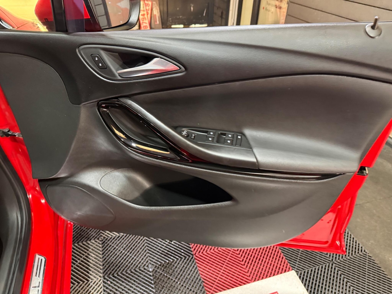 Used Vauxhall Astra 2019 for sale - 77331468: Photo 34